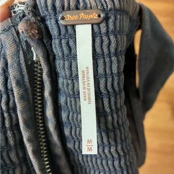 Free People Ryder Denim Smocked Tank Top Size M - Picture 6 of 6